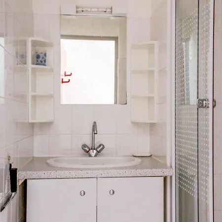 5 Pers, Balcon Sud, Parking, Proche Centre Luz-saint-sauveur, Et Thermes A Proximite - Fr-1-402-80 Апартаменты *