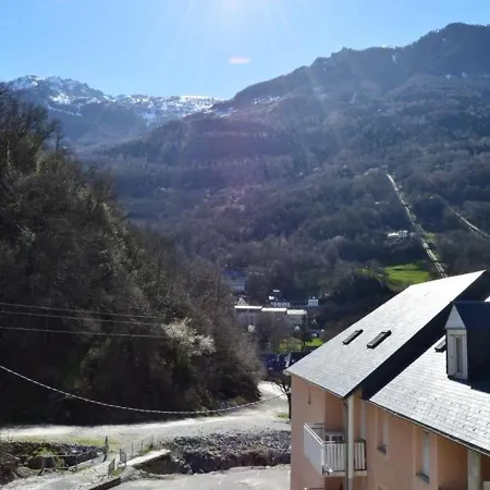 5 Pers, Balcon Sud, Parking, Proche Centre Luz-saint-sauveur, Et Thermes A Proximite - Fr-1-402-80 * Люс-Сен-Совёр